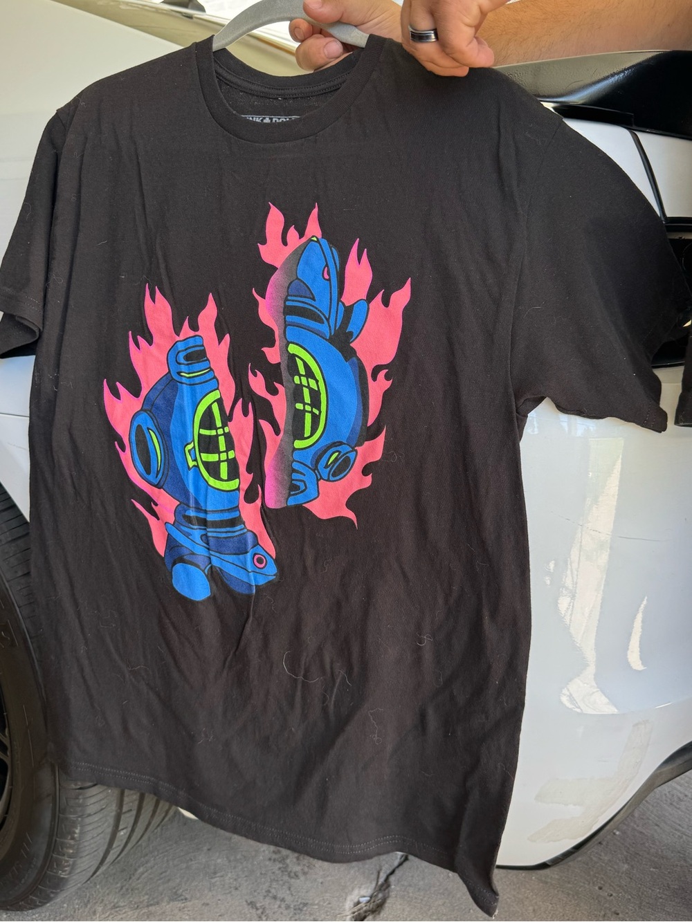Pink Dolphin Neon Scuba Diver Shirt Size Large